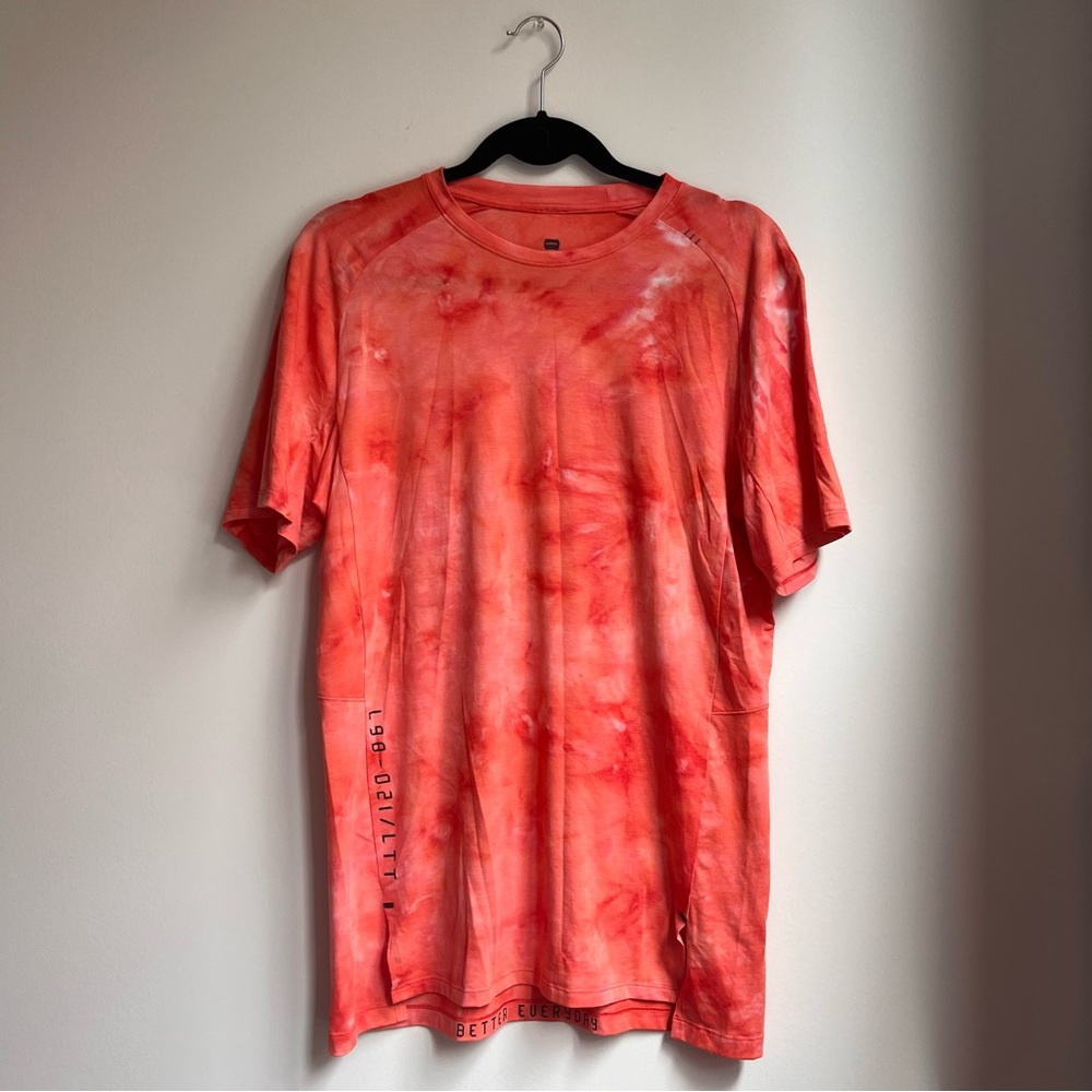 Orange lululemon men’s workout shirt